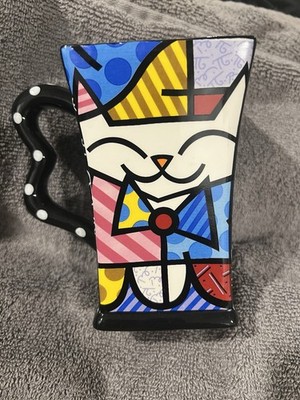 Romero BRITTO Square Mug Giftcraft 14072.  Abstract Art Bowtie Cat 2008