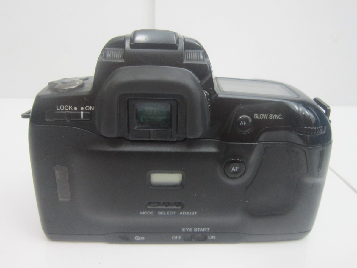 Minolta 807si 35mm Film Camera with 28-105 Zoom XI Lens From JAPAN
