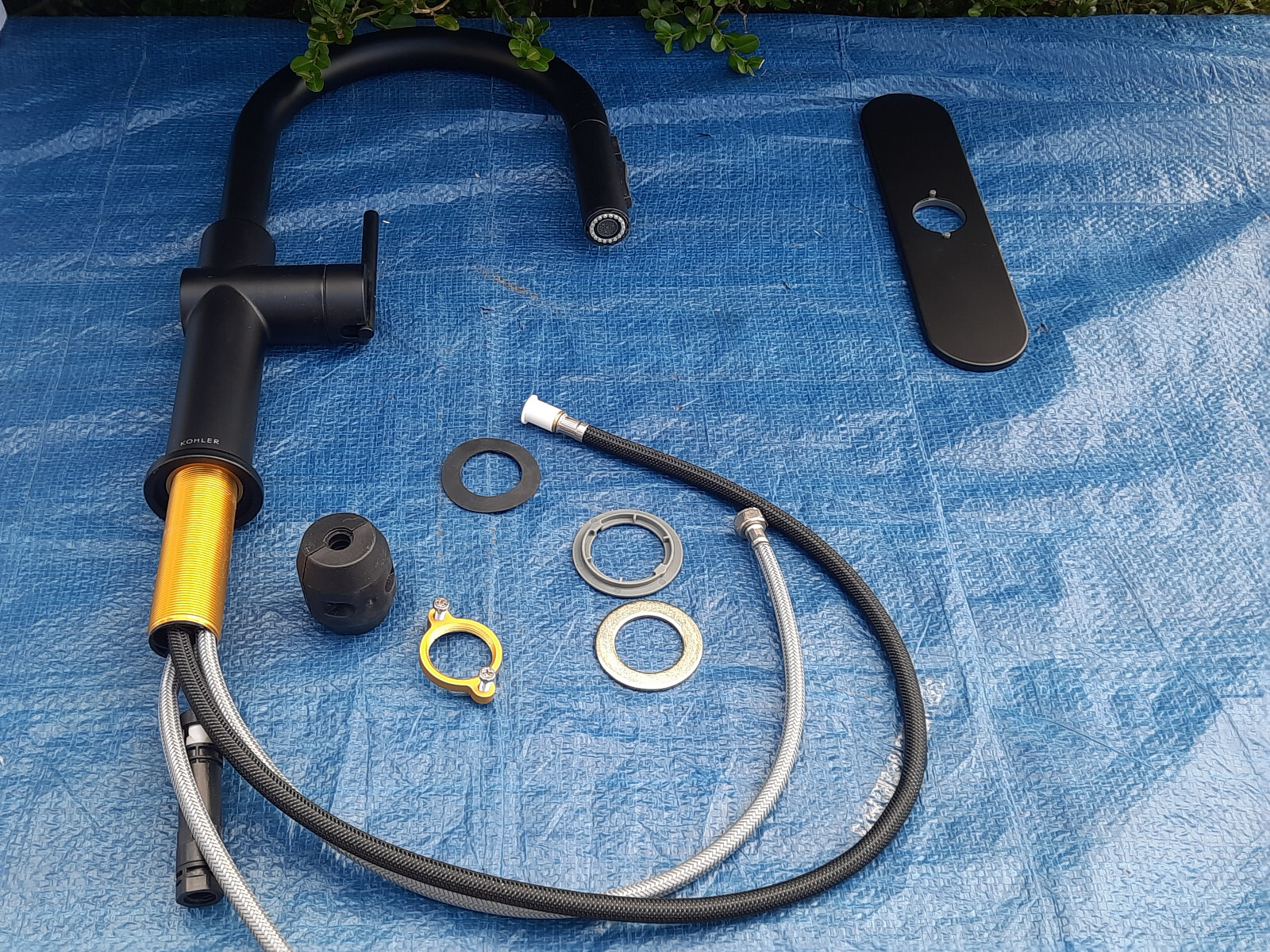 Kohler K22972BL Crue 1.5 GPM 1 Hole Pull Down Kitchen Faucet Matte