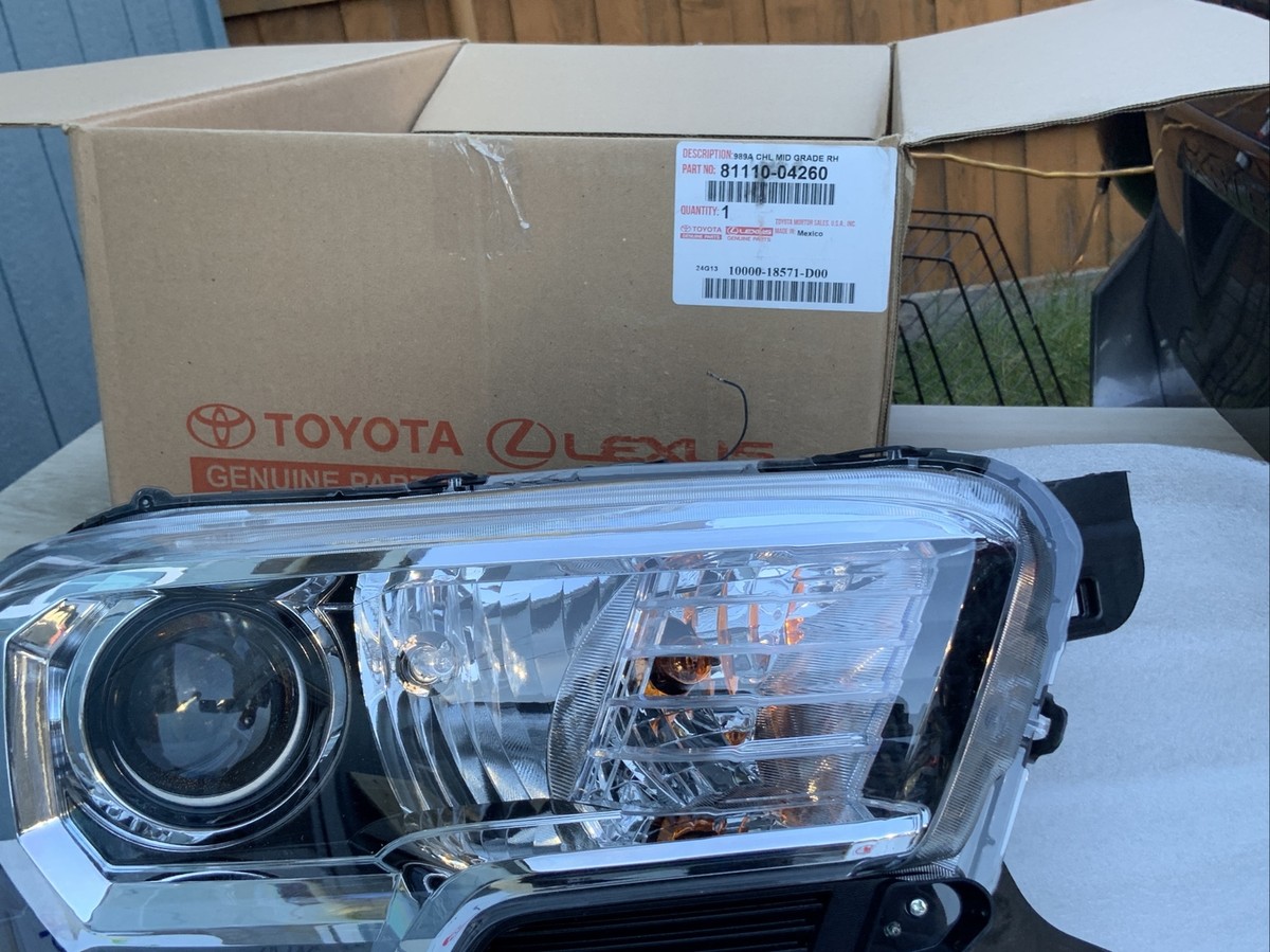 2016-2020 TOYOTA TACOMA RIGHT CHROME HOUSING HALOGEN HEADLAMP