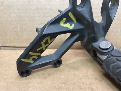 2013 Kawasaki Ninja ZX14R Right front footpeg and bracket #11223