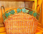 Vtg Wicker & Metal Magazine Rack~Green Leaves & Handles~Free Standing Decor  Box