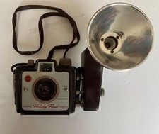 Vintage Kodak Eastman Brownie Holiday Flash Camera w/Strap  Flash Attachment