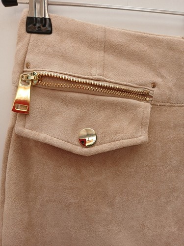 River Island size 10 faux suede camel skirt with Zip & Pocket Accents & Rear Zip - Picture 6 of 21