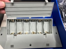 Lego Technic: Control Center (8094) missing 2 pieces