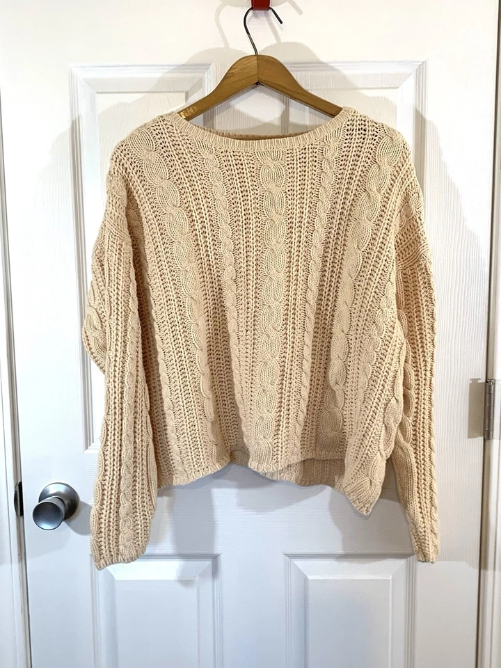 Chaus Women's  Cable Knit & Ribbed Wool & Cotton Sweater Pale Yellow Size M VTG - Image 2 of 4