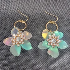 Iridescent Flower Dangle Drop Earrings Rhinestone Cluster Gold Tone Boho Chic