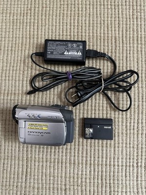Sony Handycam DCR-HC36 Digital Video Camera w/ Charger, Battery - Tested Works