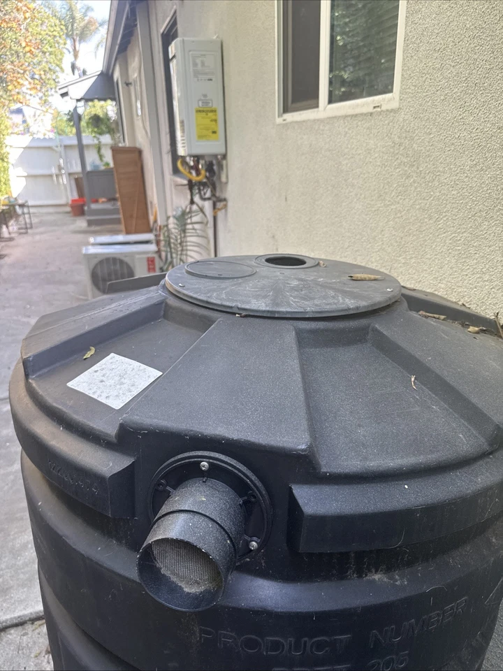 Recipiente de captura de água da chuva preto grande - Imagem 3 de 4