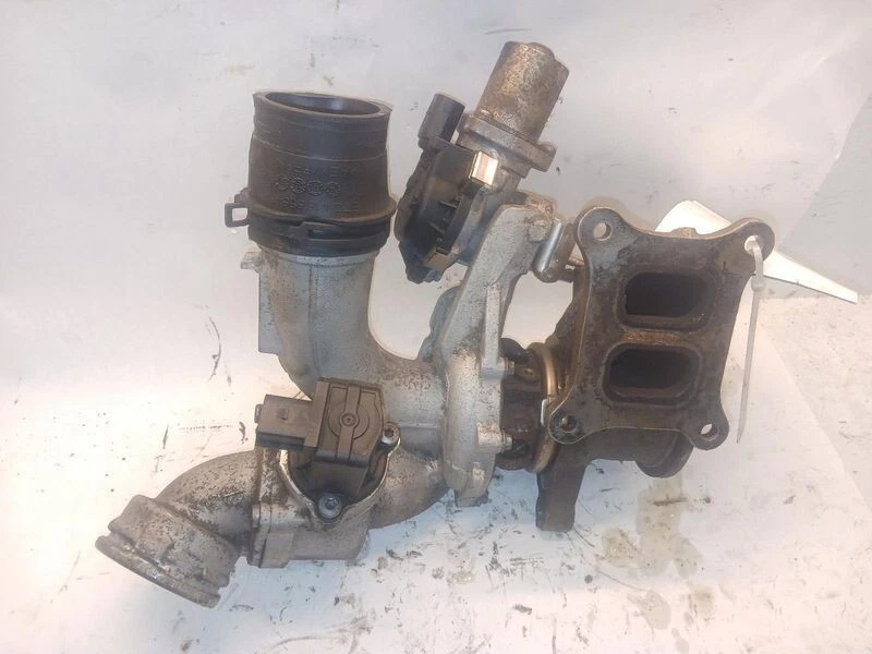 Volkswagen Jetta 2015-2018 colector de escape de 1,8 L con turbocompresor Foto 2 de 4