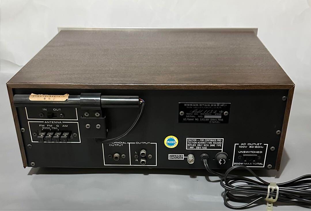 Marantz Model 115B Stereophonic AM/FM Tuner Vintage Marantz Model 115B Stereophonic AM/FM Tuner Vintage