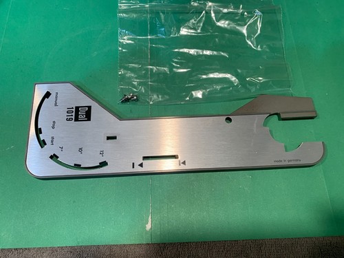 Dual 1019 Vintage Stereo Turntable Parting out Cover Plate and Screws