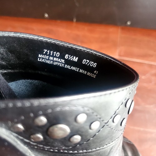 Zuecos Clarks talla 6,5 M de cuero negro para mujer con tachuelas góticas caprichosas - Imagen 5 de 6
