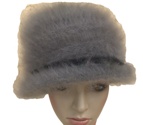 Vintage 1950’s Ladies Imported Alaskan Fur Pillbox Fascinator Hat Miss Howes Vintage Fur Pillbox Hat: 1950s Women Midcentury Retro Fall  main image 4