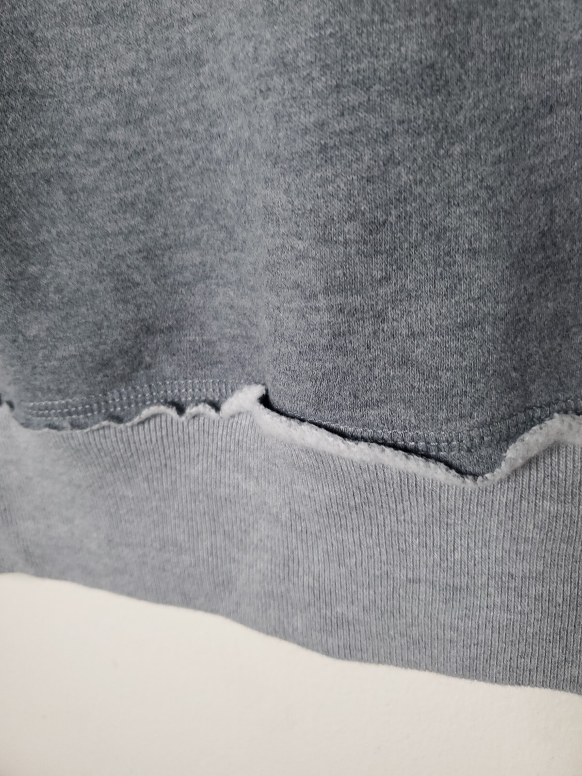 Universal Studios Authentic Gryffindor Sweatshirt… - image 17