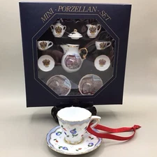 REUTTER PORZELLAN GERMANY HAMELN CASTLE MINIATURE TEA SET & Tea Cup Ornament