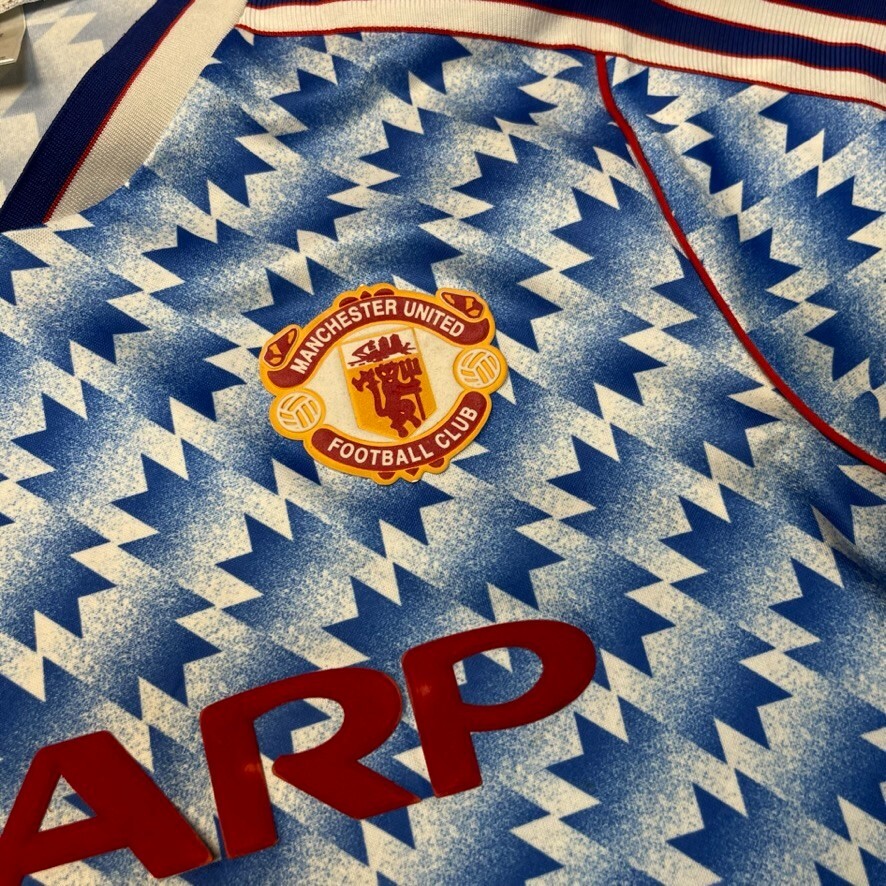 Manchester United T-Shirt Mens Adidas Football 90 92 Away Shirt Top Blue Medium image 8
