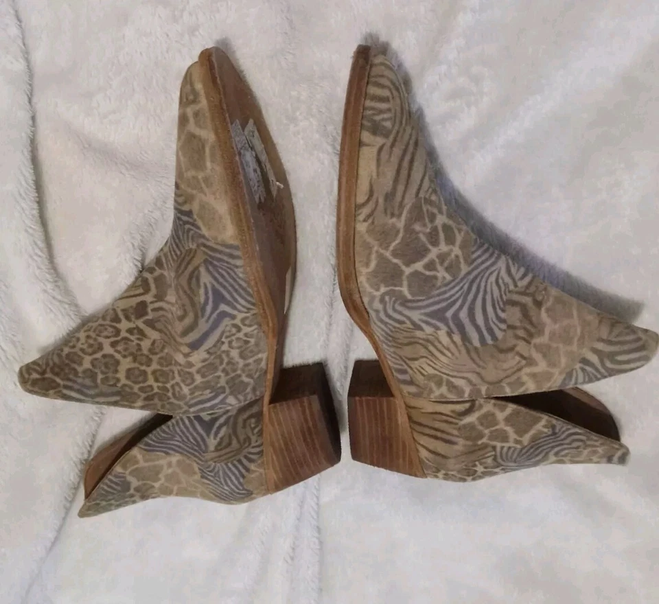 Botín Free People Animal Charm Estampado Animal Doble V Estampado Multi Talla 38.5 Foto 3 de 4