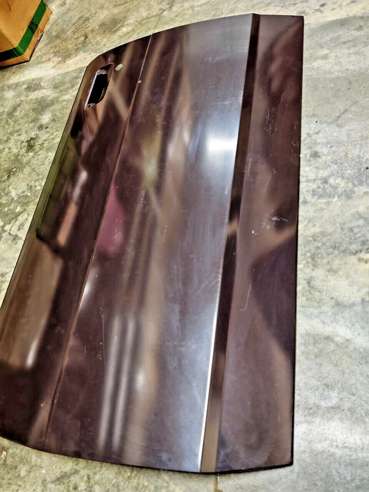 Toyota Corolla 79-83 AE70 KE70 TE71 NOS FR Left Door Outer Door Skin sedan 4door - Image 3 of 4