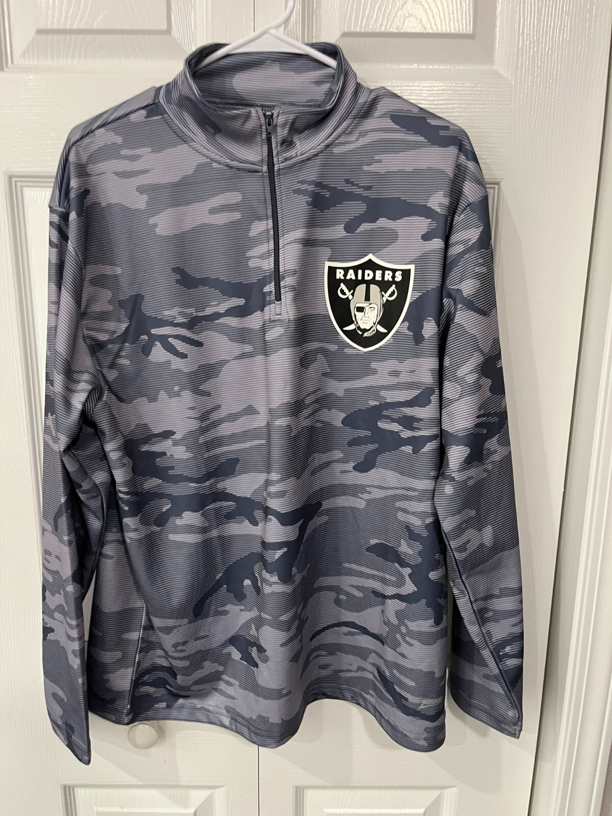 Picture 1 of 2