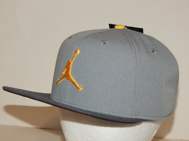 grey jordan snapback