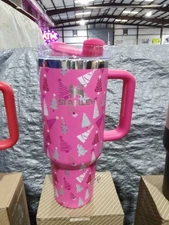 Stanley Cup 40 Ounce Tumbler Christmas Tree Design Pink 🩷