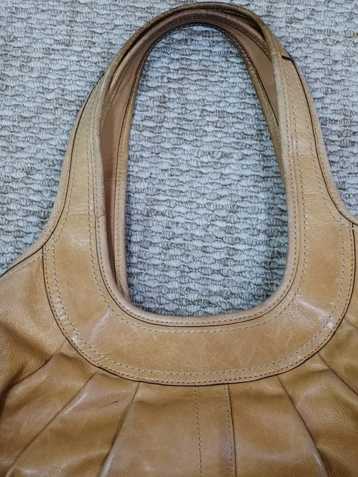 Bolso Coach Vintage, Cartera de Cuero, Bolso de Hombro, Beige Hueso, Forro a Cuadros, Latón Foto 3 de 4
