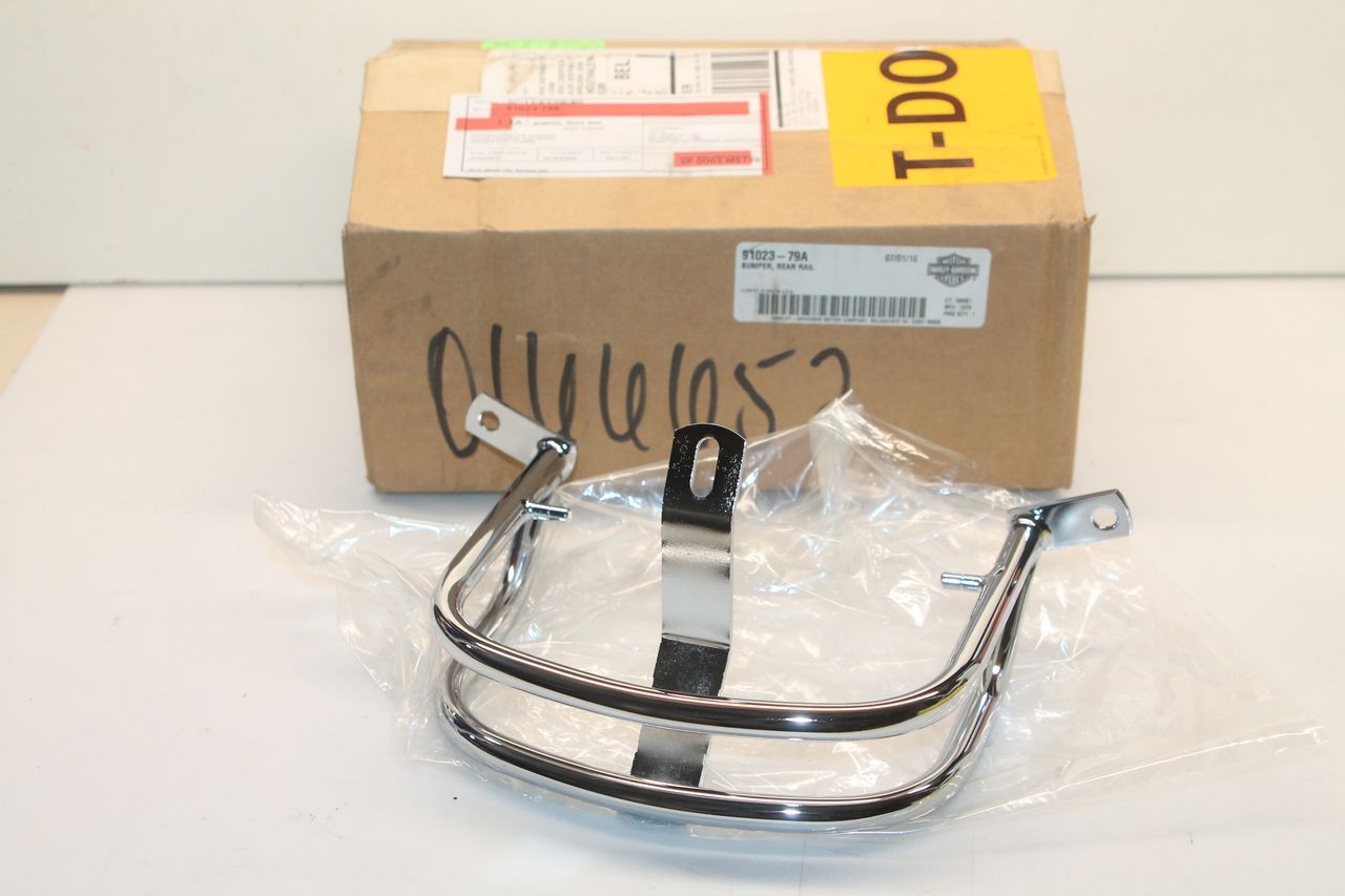 Bumper garde-boue arrière Harley Davidson Touring 91023-79A neuf en acier chromé