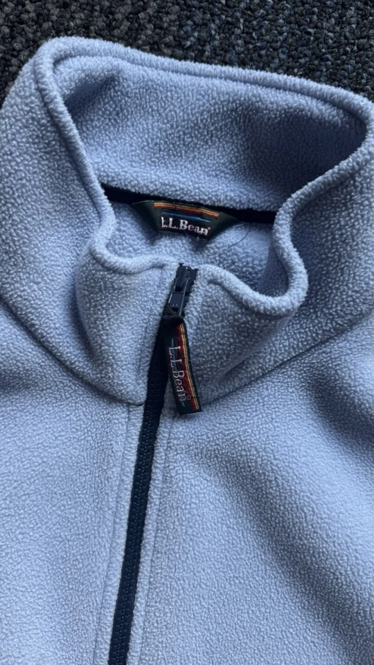 L.L. Bean Light Blue Fleece Zip-Up Vest Size Medium - Image 2 of 4