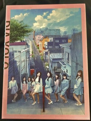 DIA 2nd Album YOLO PINK Ver. CD + 152p Pbook + Pcard Sealed KPOP Mint USA SELLER
