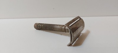 Antiker Gillette Tech Rasierhobel 8x4cm Vintage Sicherheitsrasierer Metall   