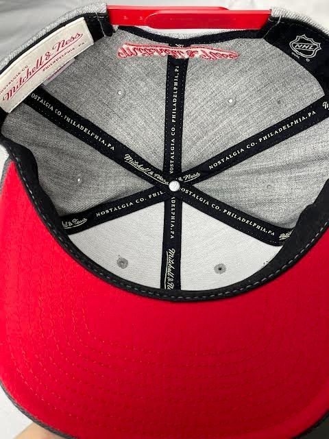 Chicago Blackhawks Mitchell & Ness Script Hat – S… - image 5