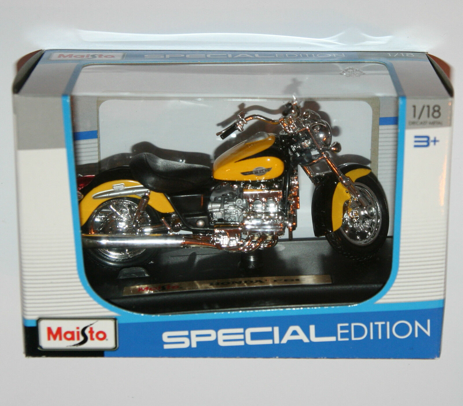 Maisto - HONDA F6C (Yellow) Motorbike - Model Scale 1:18