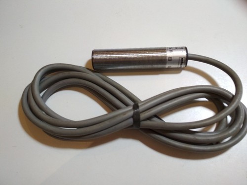 TELEMECANIQUE XSA-H05713 DETECTOR (SIN TUERCAS) | eBay