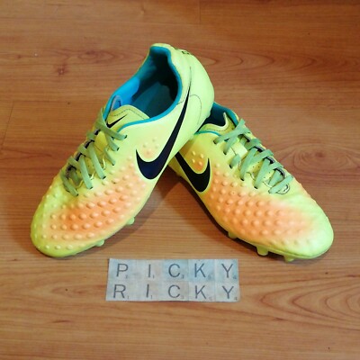 Yellow Nike Magista Opus Sock Boots Nike Magista Opus II FG M