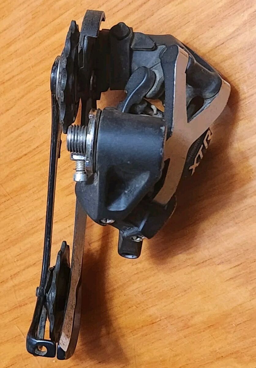 Shimano XTR RD-M971 9 speed Mountain Bike Rear Derailleur Shimano XTR RD-M971 9 speed Mountain Bike Rear Derailleur