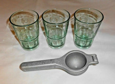 3 Gl&auml;ser Bacardi Gl&auml;ser + Bacardi Zitrus Handpresse alles Neu siehe auch Fotos