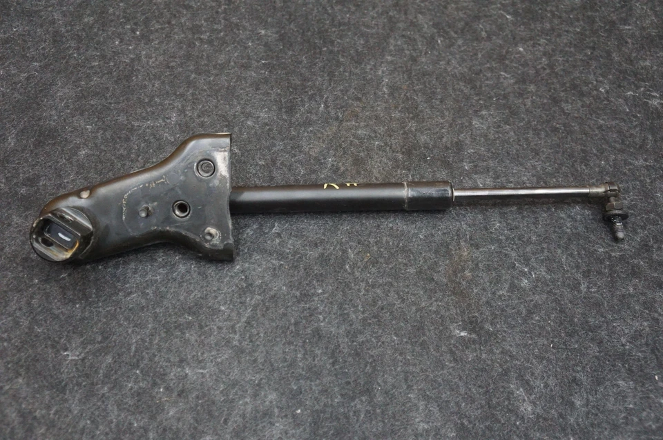 Amortiguador de puntal puerta levadiza tapa maletero trasero derecho OEM 1857063-00-A Tesla Cybertruck 24 Foto 4 de 4