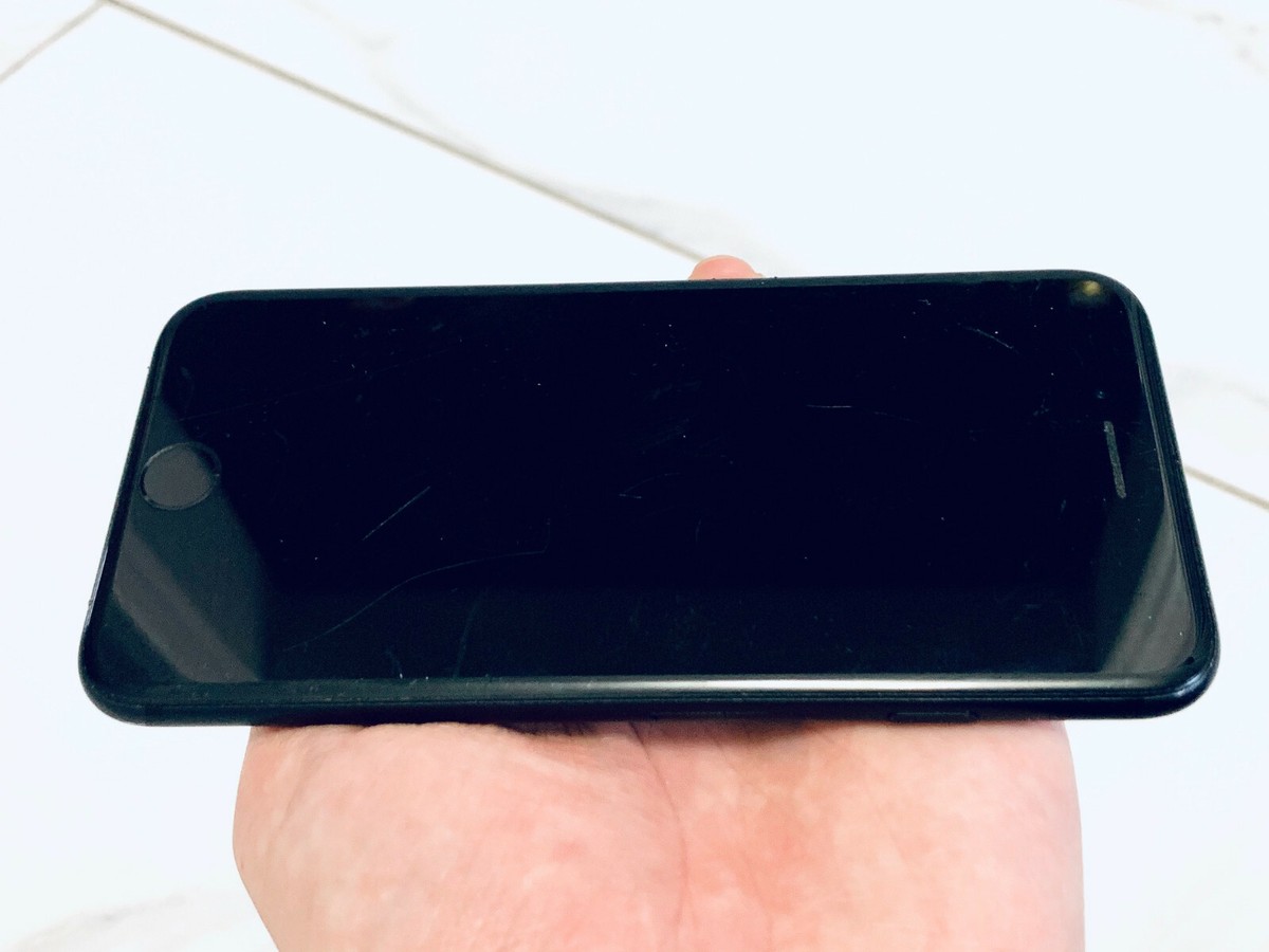 Apple iPhone 7 - 32GB - Black (UNLOCKED) + ON SALE !!! | eBay Apple iPhone 7 - 32GB - Black (UNLOCKED) + ON SALE !!! | eBay