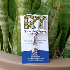 RT Respiratory Therapist Badge Reel Holder/ ID / Clip