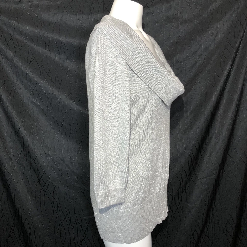 Suéter Alfani feminino capuz gola tartaruga cinza claro metálico viscose grande - Imagem 4 de 4