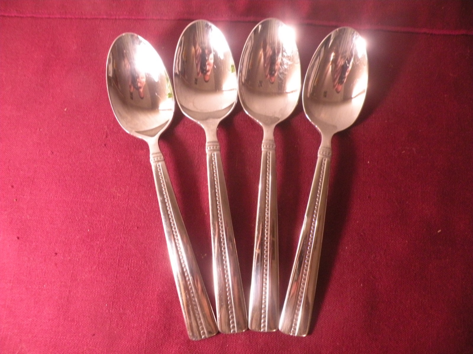 Oval Soup Spoons 18/10 Stainless Steel 7 1/8"