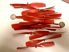 Guillows N/O/S 20 Balsa Flying Glider -red plastic Propellors lot