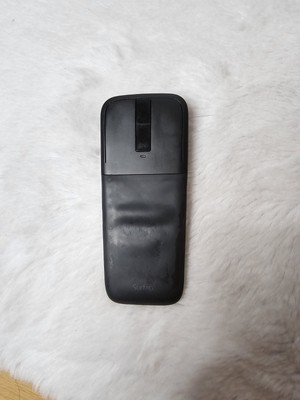 Bluetooth Microsoft Arc Touch Mouse Surface Edition Model: 1592 Schwarz