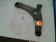 Triangle de suspension Mitsubishi COLT