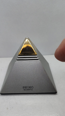 1984 Vintage Seiko Talking Pyramid Alarm Clock QEK101S Tested