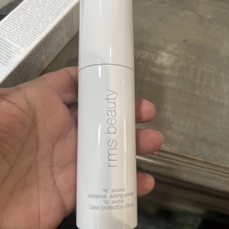 RMS Beauty ReEvolve Radiance Locking Primer  30 ml / 1.01 oz New in Box - Image 4 of 4