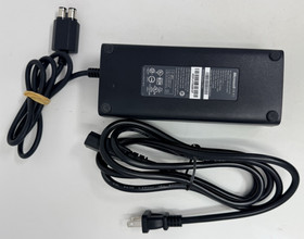 Microsoft Xbox 360 S Slim 250GB Console Bundle w/ 1 Controllers & 23 Games Lot