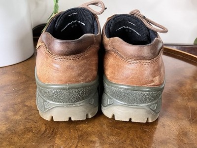 ECCO Track GORE-TEX Waterproof Leather Hiking Shoes Brown  display picture 2