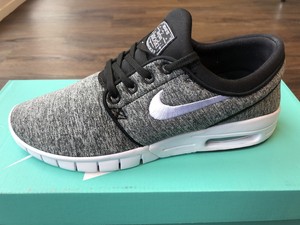 janoski max grey